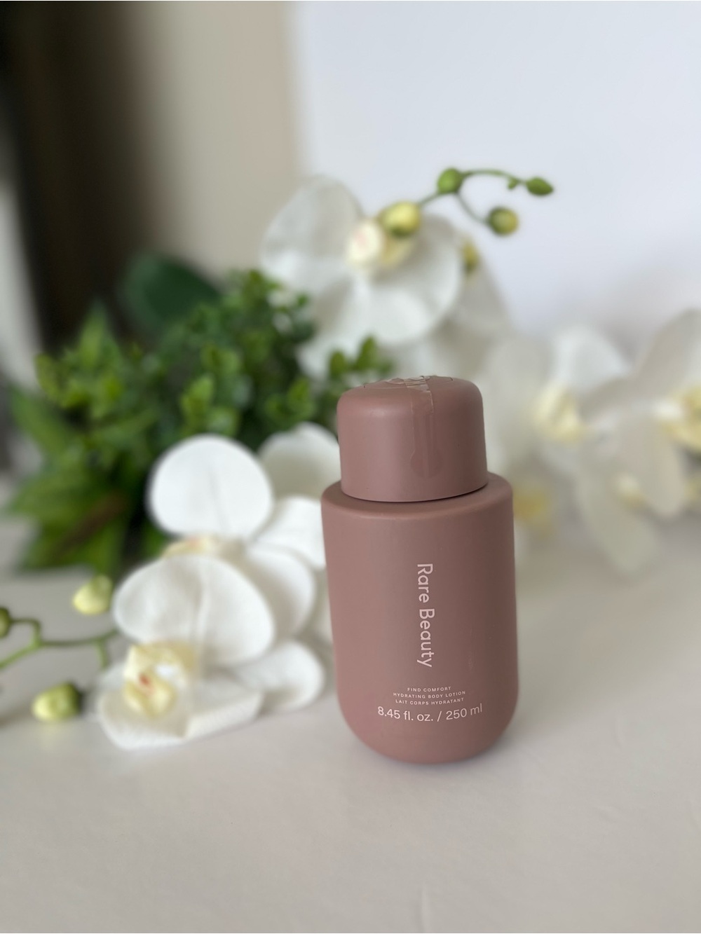 Rare Beauty Find Comfort Body Lotion - Picture 5 of 8